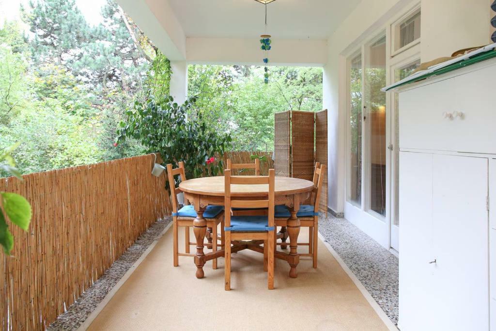 White Villa Баден Экстерьер фото